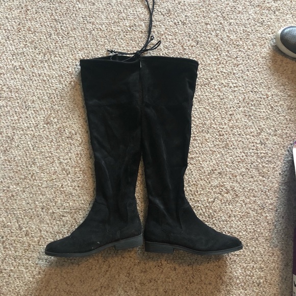 Over the knee boots - Picture 4 of 7